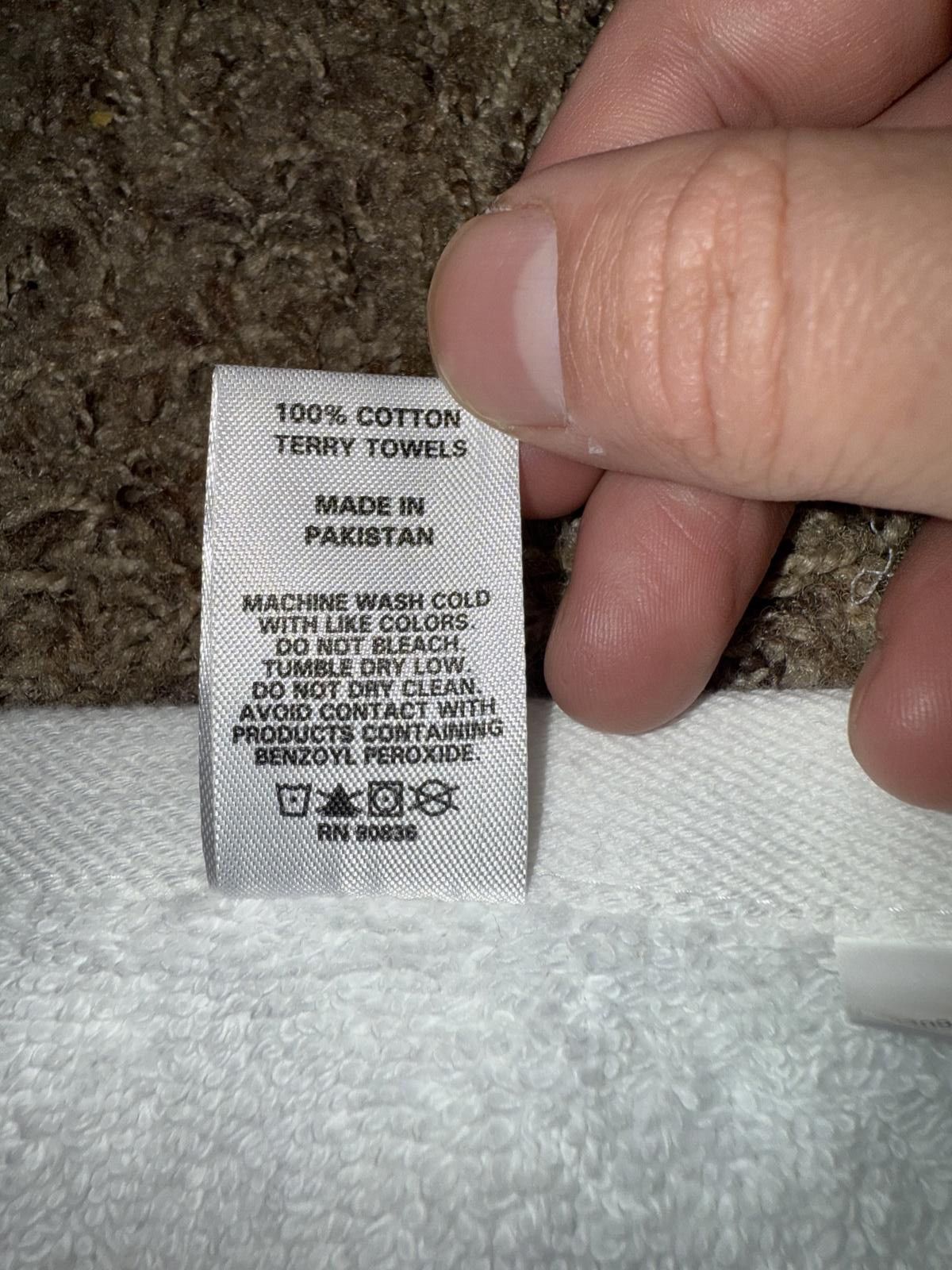 Nike Nike Running Fundamental “Support Is All Around You” Towel Size ONE SIZE - 6 Thumbnail