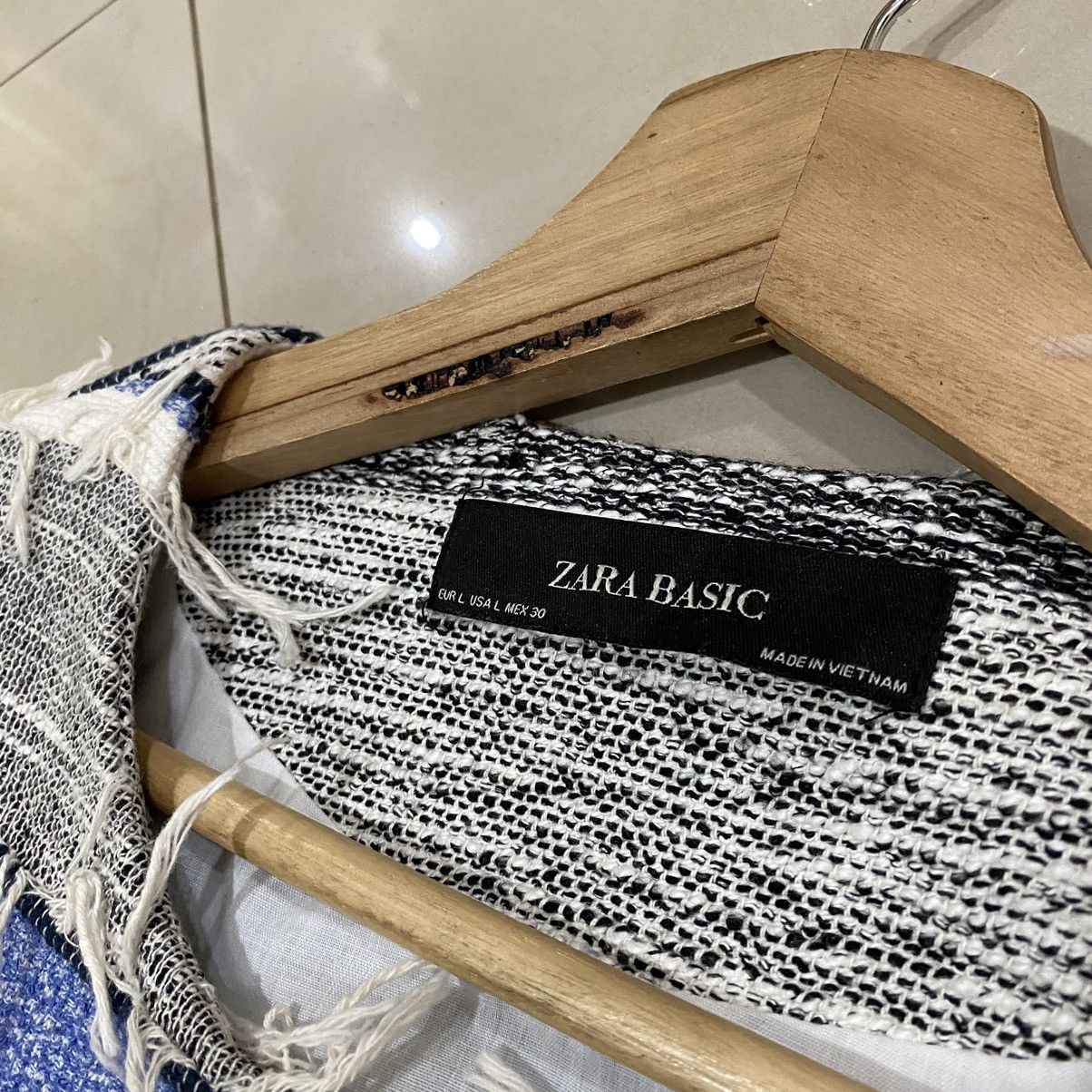 Designer × Zara 🌟ZARA BASIC WOOL KNIT FRINGES BUTTONLESS JACKET Size M / US 6-8 / IT 42-44 - 11 Thumbnail