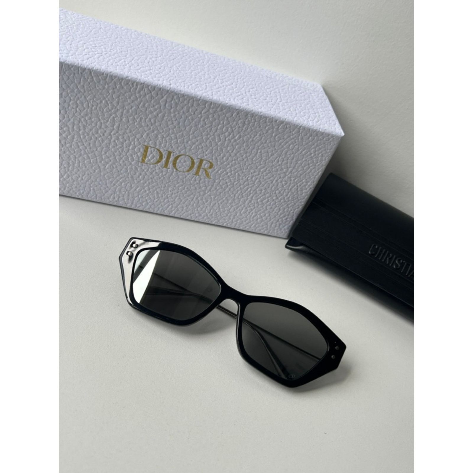 Dior NEW Dior MissDior S1U Sunglasses in Black Silver Mirror Size ONE SIZE - 3 Thumbnail