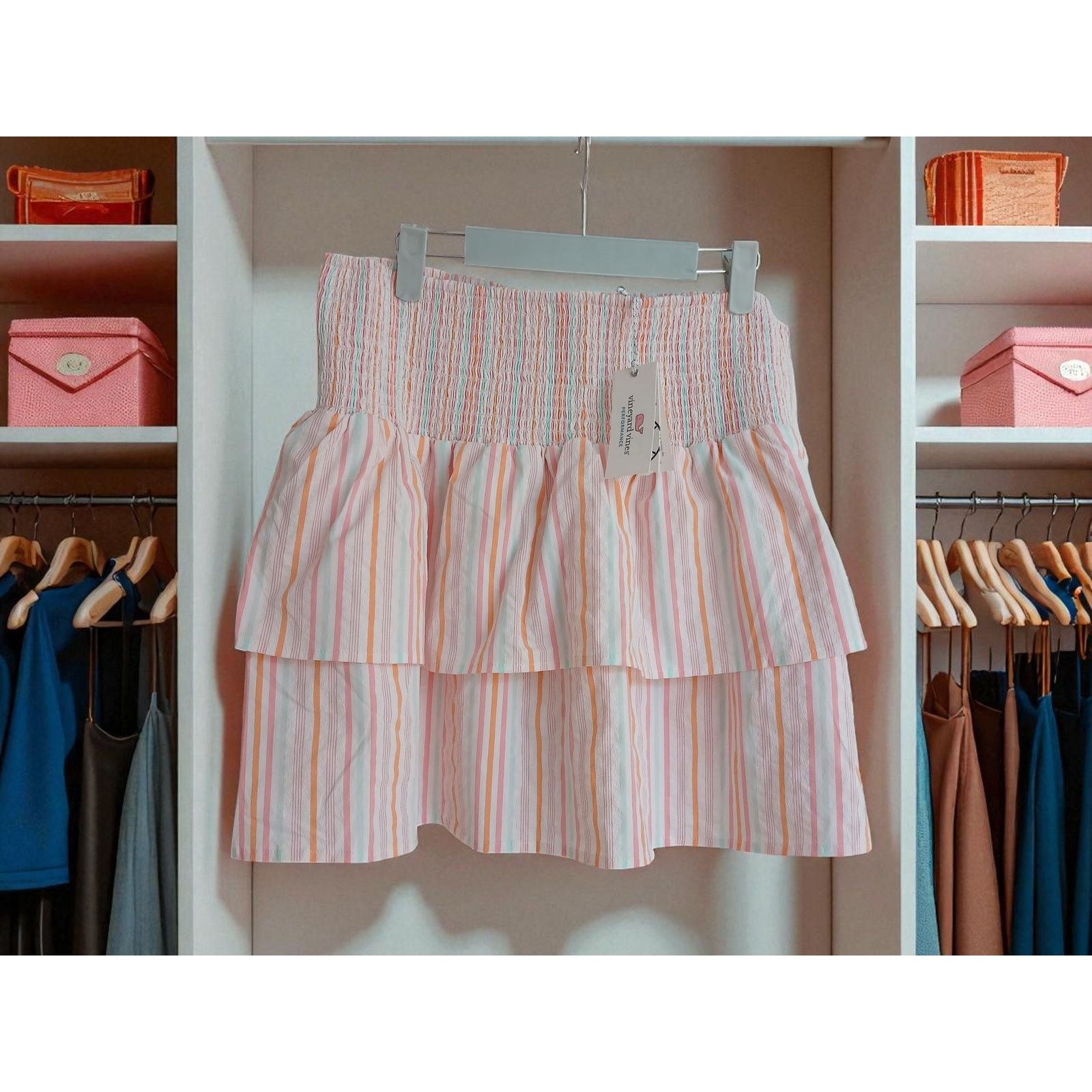 Vineyard Vines NWT - Vineyard Vines Harbor Smocked Shirt in Neon Rosa Sz XL Size 38" / US 16 / IT 52 - 5 Thumbnail