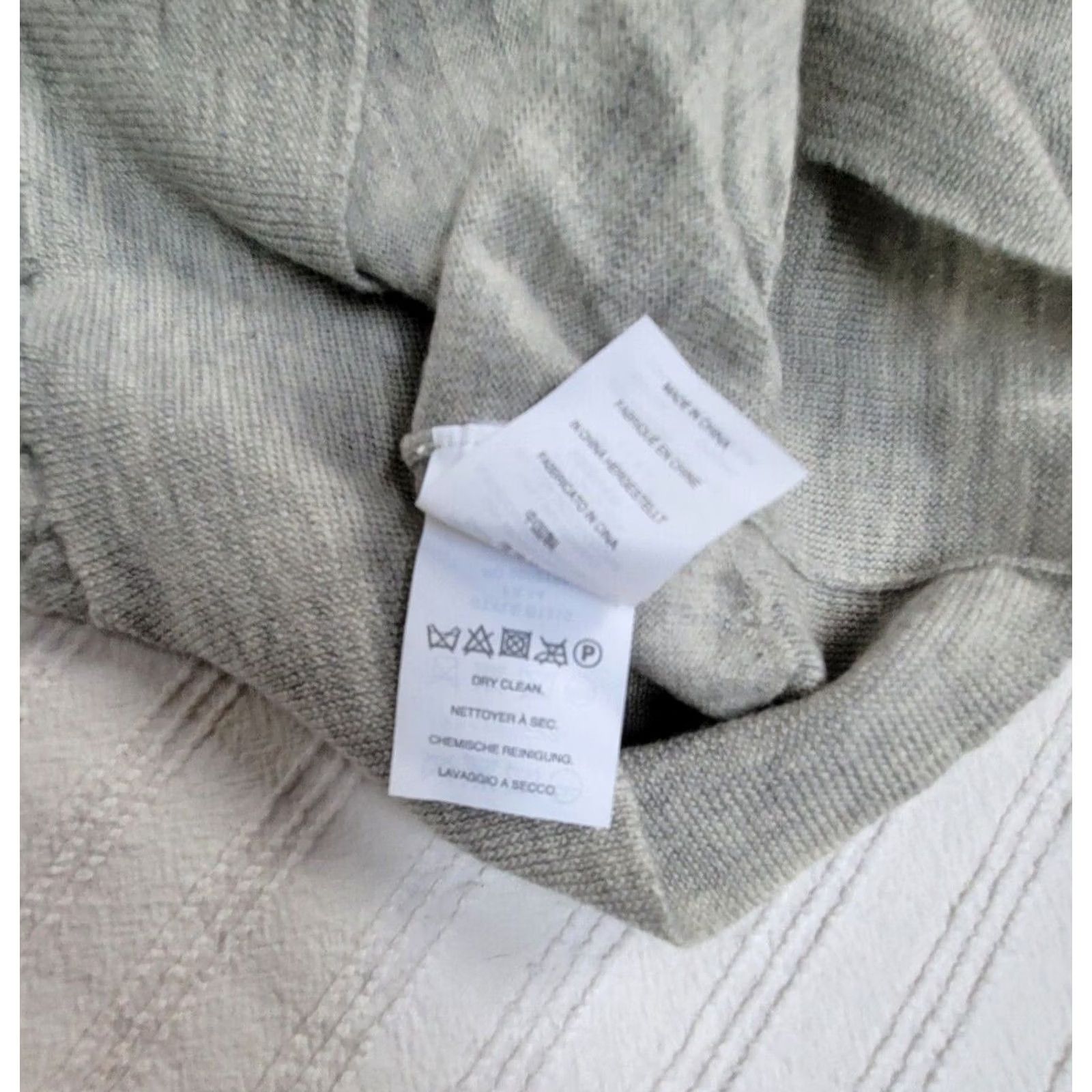J.Crew J.Crew Women 3/4 Sleeve Crew Neck Tippi Sweater Medium Gray Merino Wool Pullover Size M / US 6-8 / IT 42-44 - 5 Thumbnail