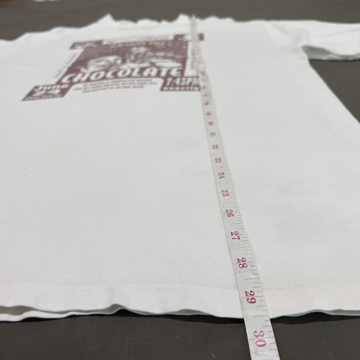 Expert Horror Vintage 90s Death by Chocolate Movie Graphic Tee musical Size US L / EU 52-54 / 3 - 14 Thumbnail