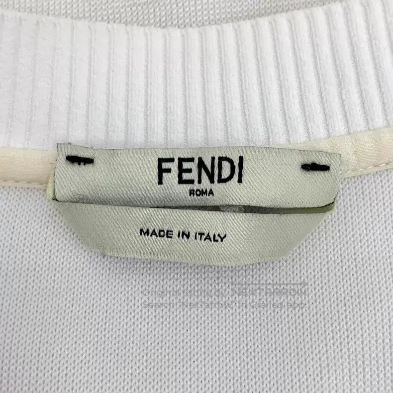 Fendi Fendi White Karl Lagerfeld Signature Cartoon Embroidered L Size XS / US 0-2 / IT 36-38 - 5 Thumbnail