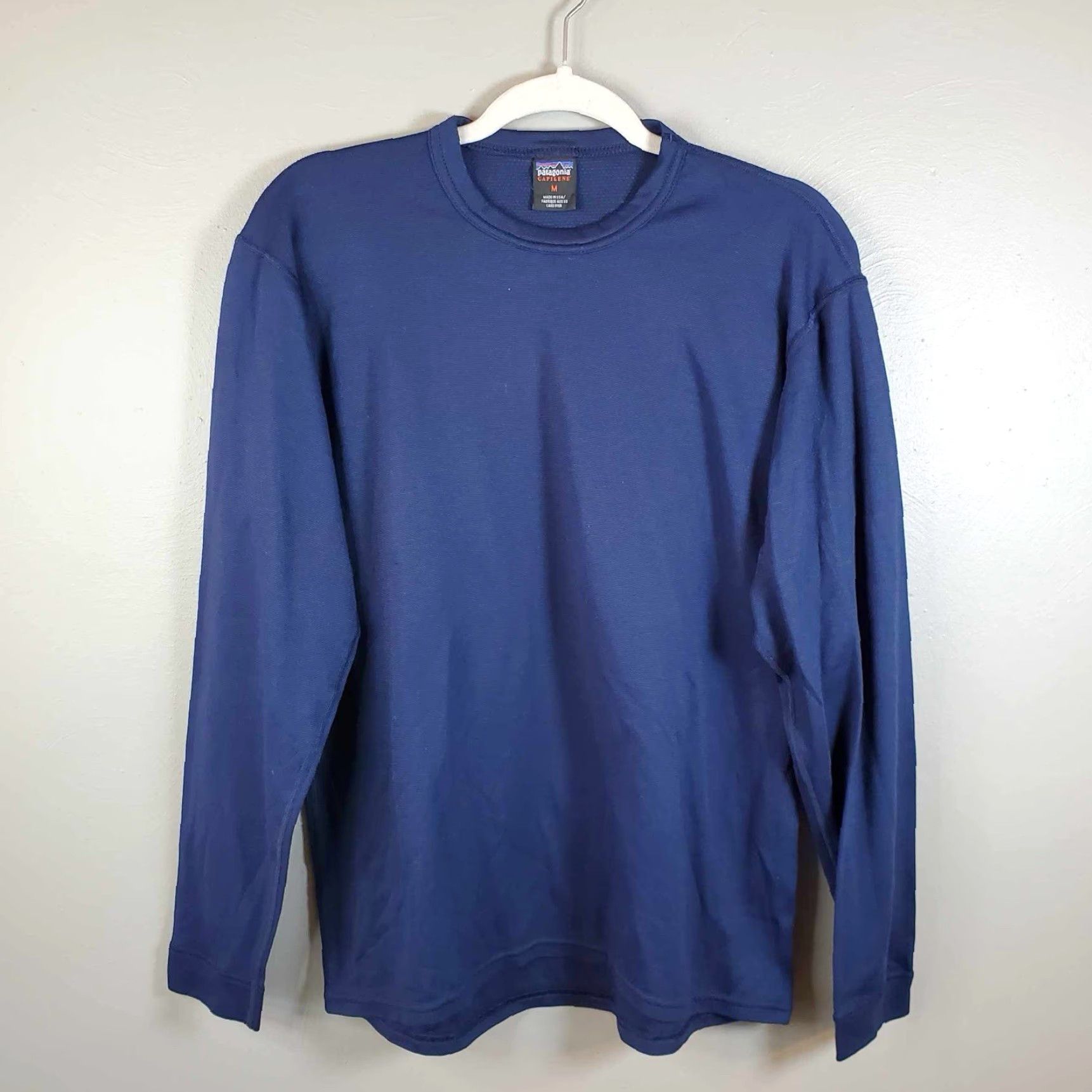Patagonia VINTAGE Patagonia Capilene Base Layer Mens M Long Sleeve Pullover USA Navy Blue Shirt Size US M / EU 48-50 / 2 - 3 Thumbnail