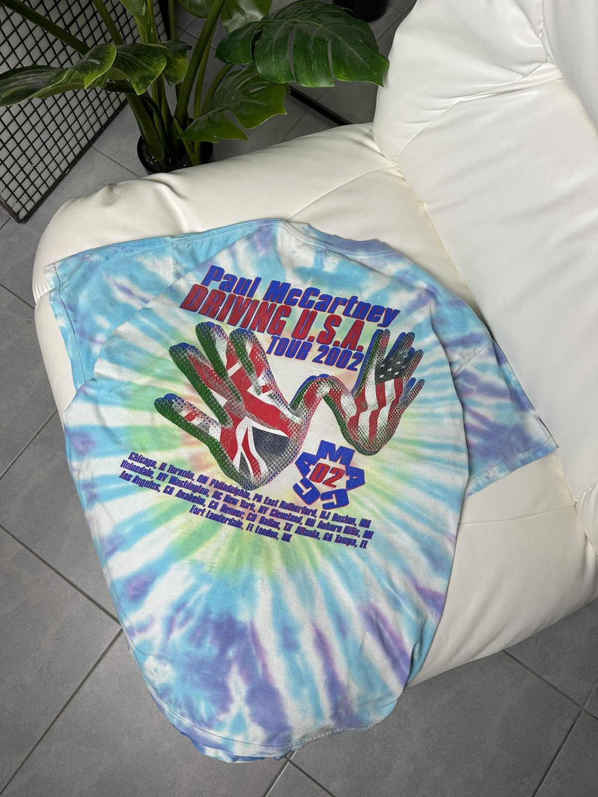 Band Tees × Fruit Of The Loom T-shirt Paul McCartney Driving U.S.A. Tour 2002 Size US XL / EU 56 / 4 - 1 Thumbnail