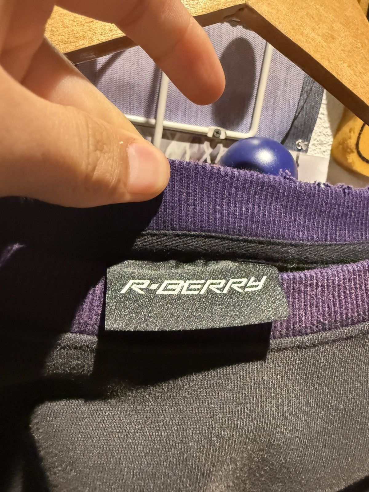 The GV Gallery Gv Gallery Raspberry Crew Size US XL / EU 56 / 4 - 3 Thumbnail