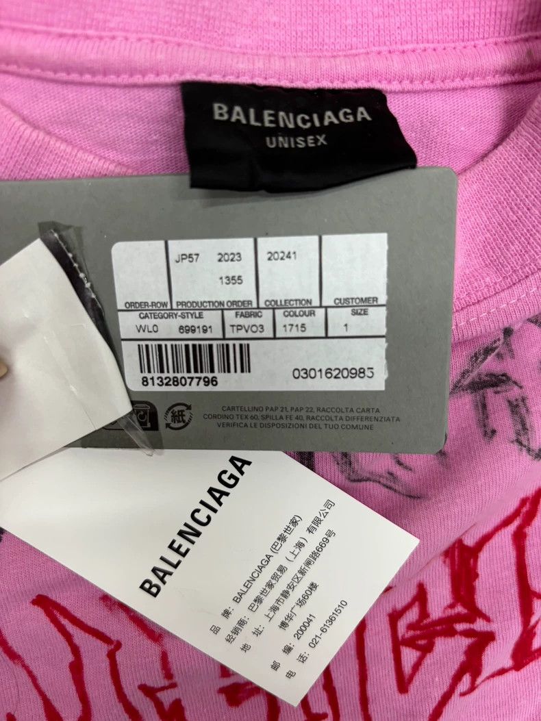 Balenciaga Balenciaga SS24 X New Year Dragon Monogrammed Crew Neck Pul Size US S / EU 44-46 / 1 - 4 Thumbnail