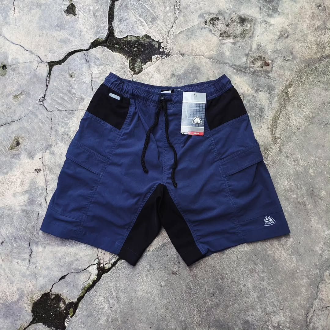 Nike ACG NIKE ACG EMBROIDERY LOGO MOUNTAIN SHORTS Size US 28 / EU 44 - 2 Thumbnail