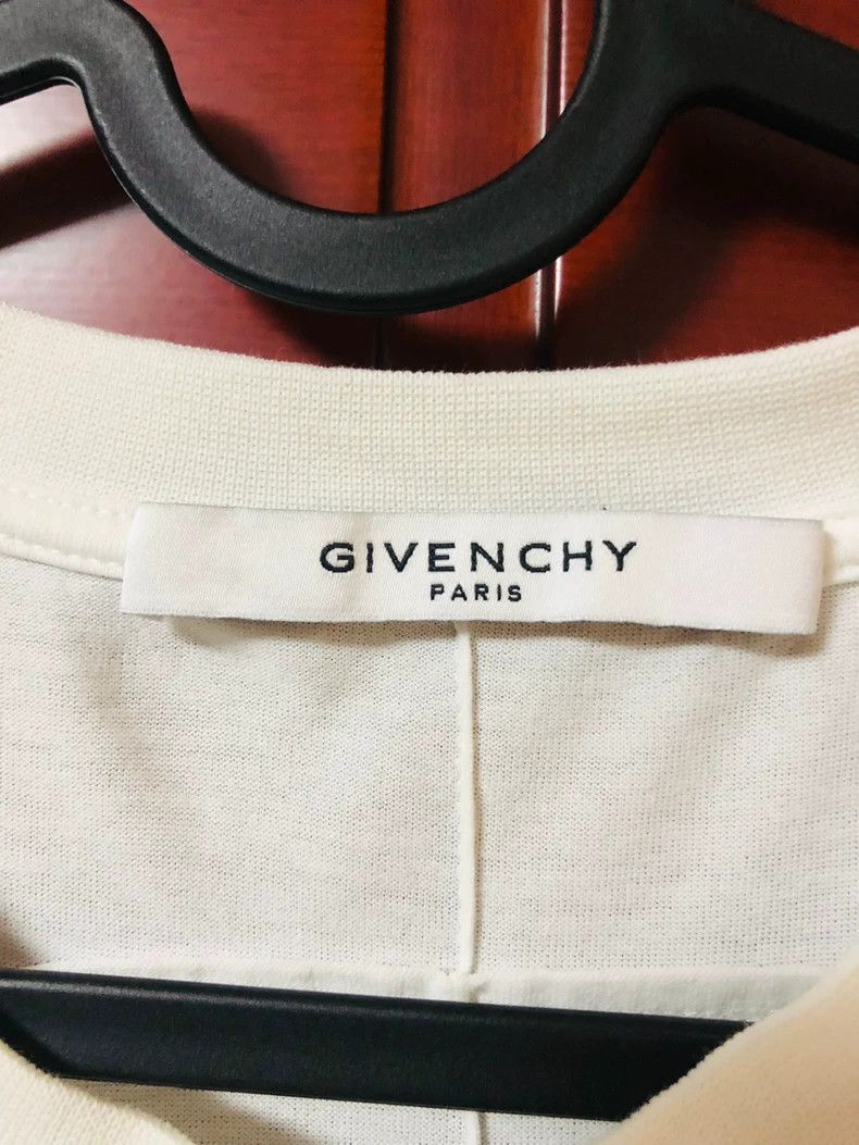 Givenchy Givenchy Logo T-shirt, size XS, oversize fit Size US XS / EU 42 / 0 - 2 Thumbnail