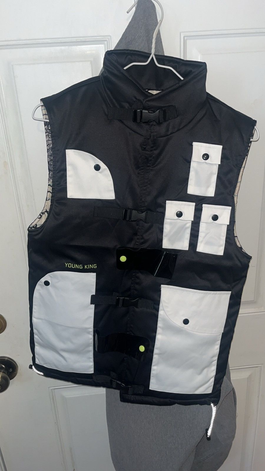 Designer THE HIDEOUT CLOTHING X YK OSIRIS TECK VEST Size US S / EU 44-46 / 1 - 1 Thumbnail