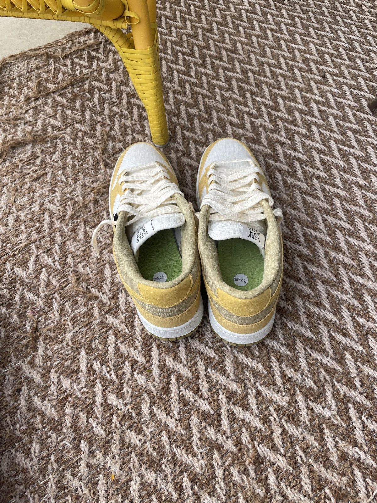 Nike Nike dunk low retro “Nike Sun Club” Size US 12 / EU 45 - 4 Thumbnail