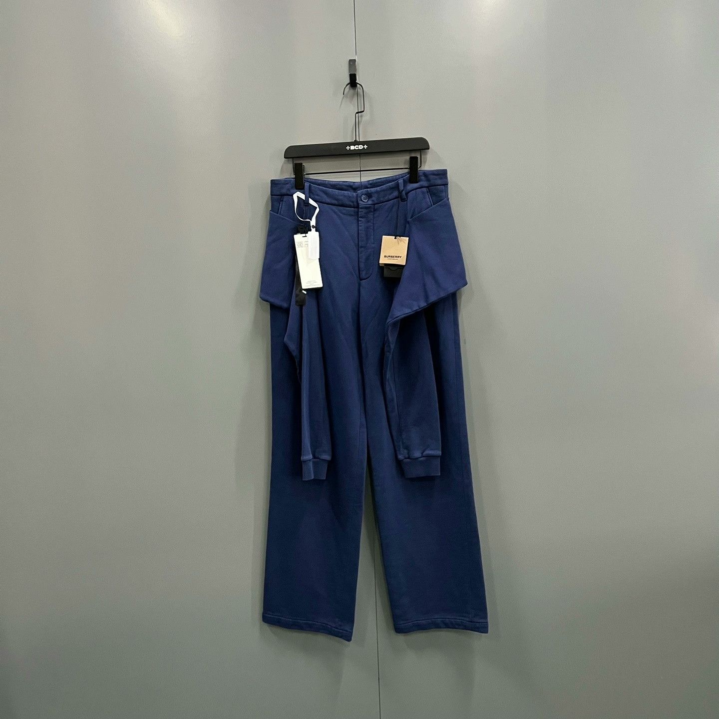 Burberry Burberry Navy High-Waist Straight-Leg Pants Size US 28 / EU 44 - 1 Thumbnail