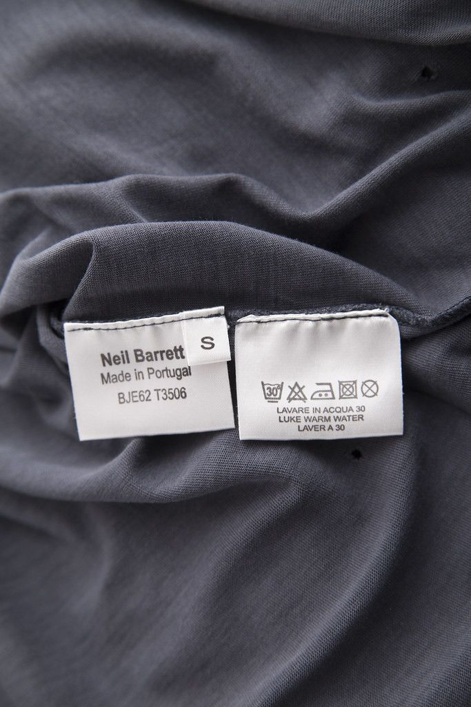 Neil Barrett Destroyed LS t-shirt Size US S / EU 44-46 / 1 - 7 Thumbnail