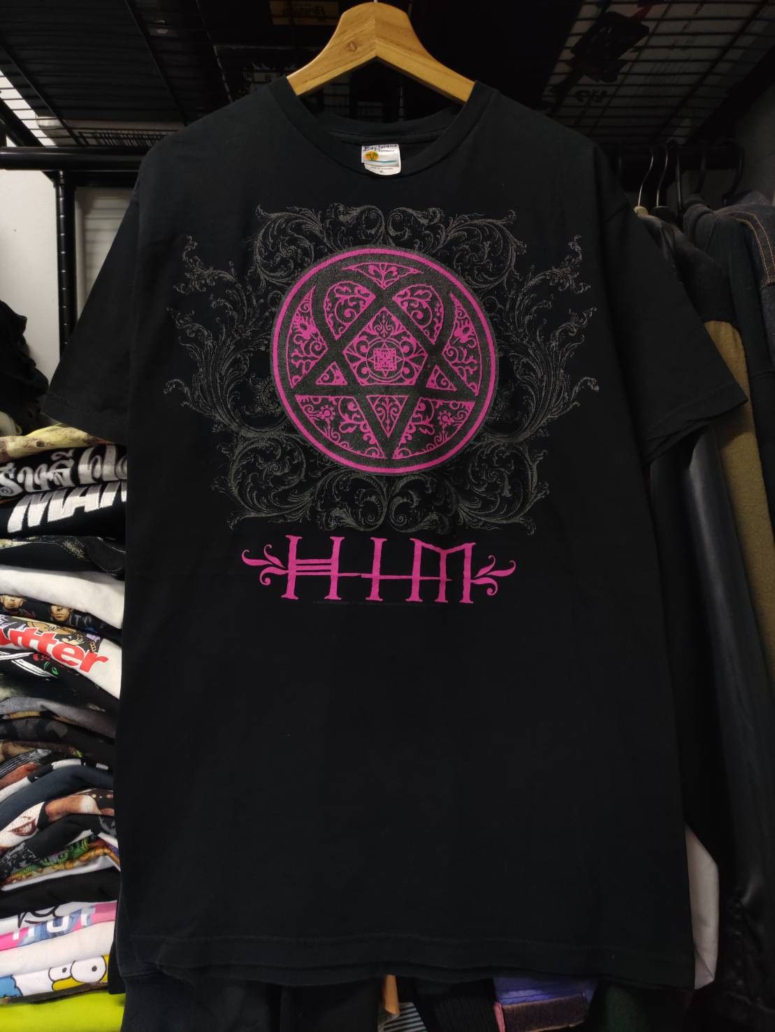 Band Tees Vtg 00's Him " Heartagram " Glitter Screen T-Shirt Size US XL / EU 56 / 4 - 2 Thumbnail