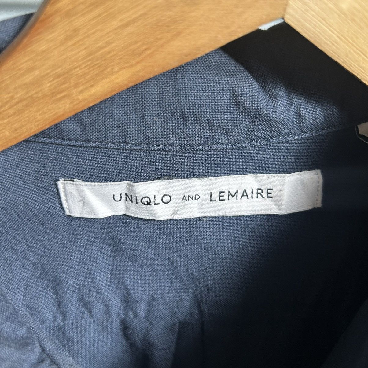 Uniqlo Uniqlo and Lemaire Button Up Shirt Size M / US 6-8 / IT 42-44 - 4 Thumbnail