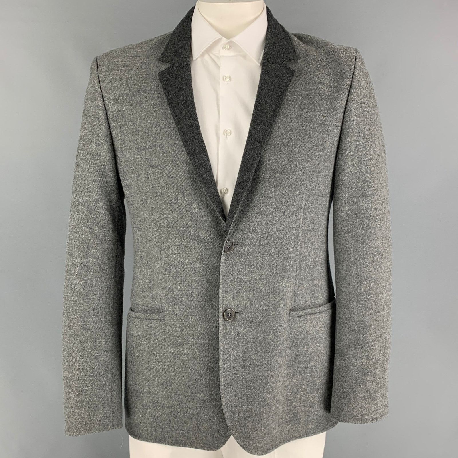 Calvin Klein Size 42 Grey Charcoal Wool Notch Lapel Sport Coat Size 42R - 1 Thumbnail