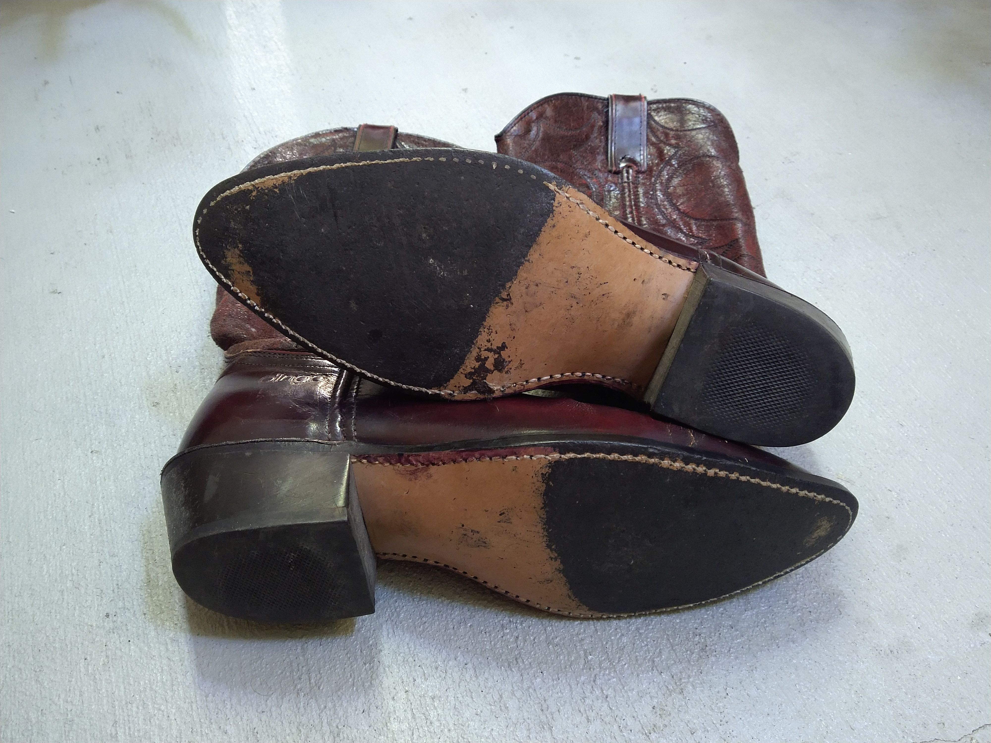 Genuine Leather Vintage Cowboy Boots Size 7 D Burgundy Red Leather Botas Size US 7 / EU 40 - 15 Thumbnail