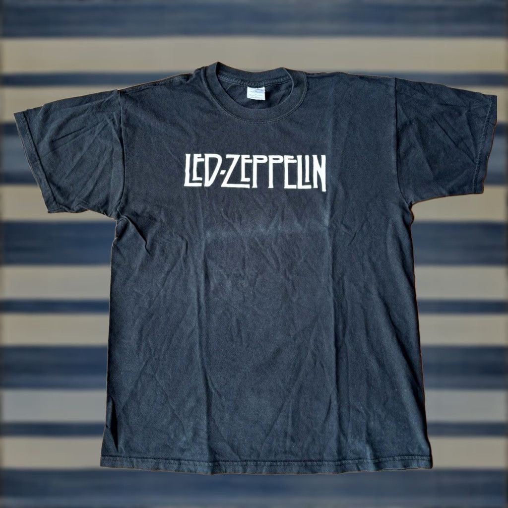 Gildan VINTAGE Led Zeppelin Band Tour T-Shirt M Black Cotton Gildan Crew Neck Short Sleeve Mens 90s Rock Grunge Band, Music, LED, Y2K, Medium Size US M / EU 48-50 / 2 - 1 Thumbnail