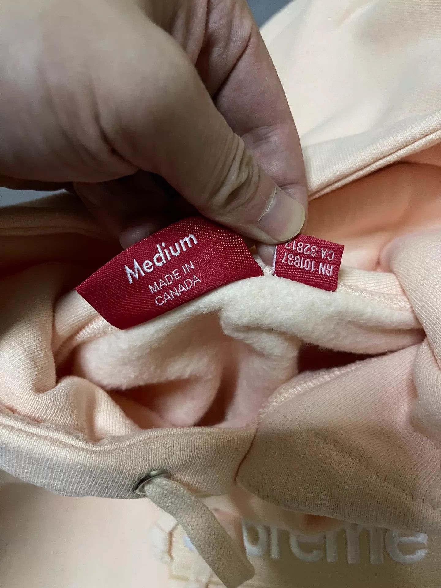 Supreme Supreme 16FW Peach Box Logo Hoodie M Size US M / EU 48-50 / 2 - 5 Thumbnail