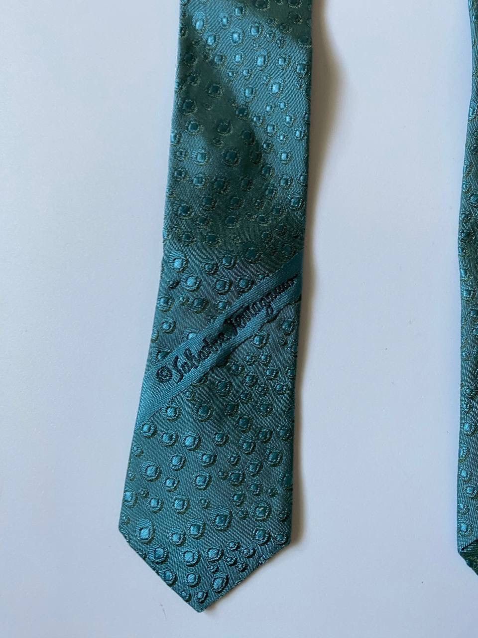 Salvatore Ferragamo Vintage Ties Salvatore Ferragamo Italy Designer 100%silk Size ONE SIZE - 4 Thumbnail