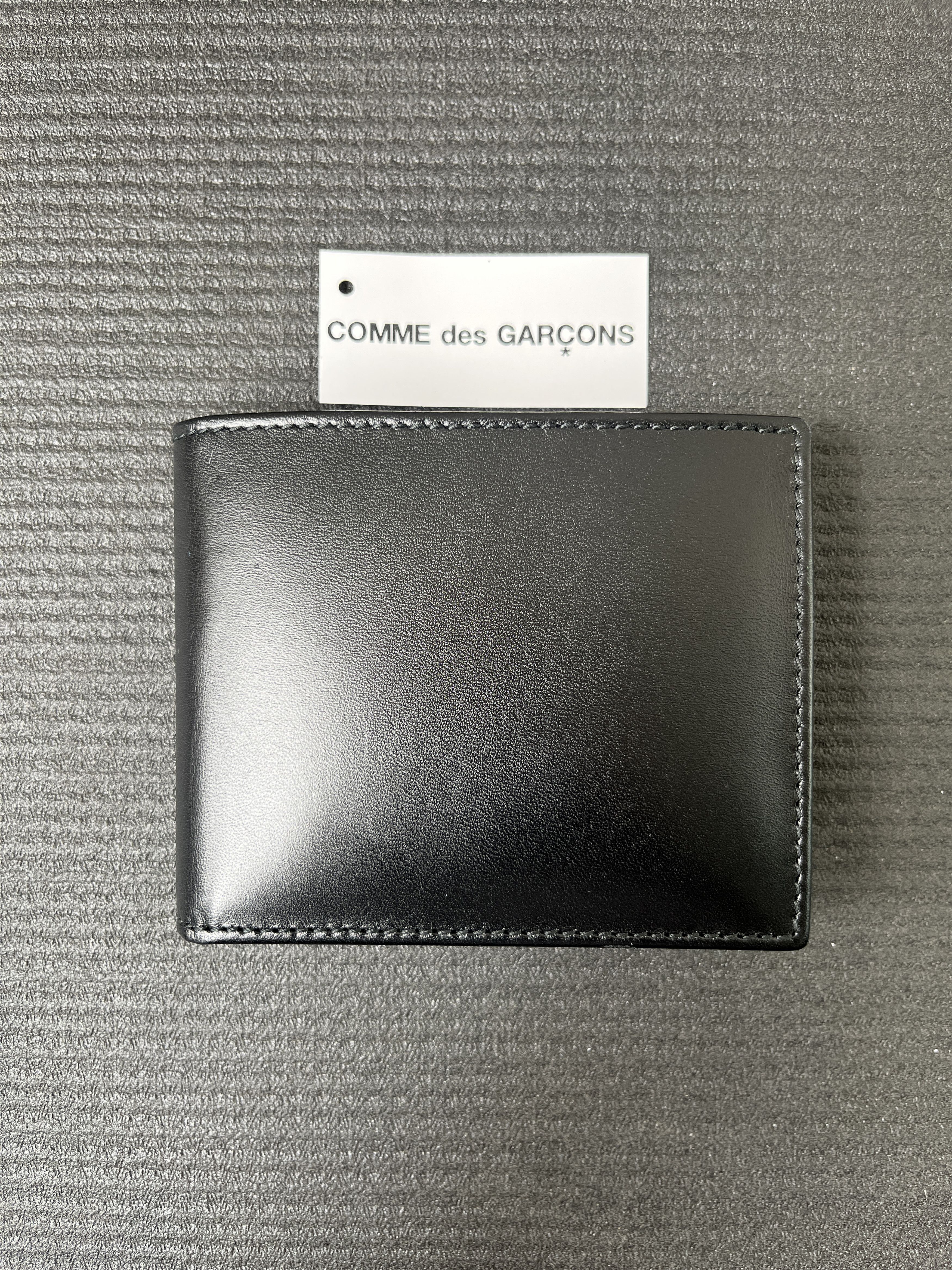 Comme des Garcons Classic Bifold Wallet