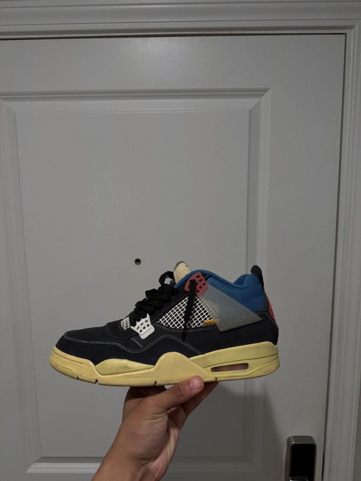 Jordan 4 black union