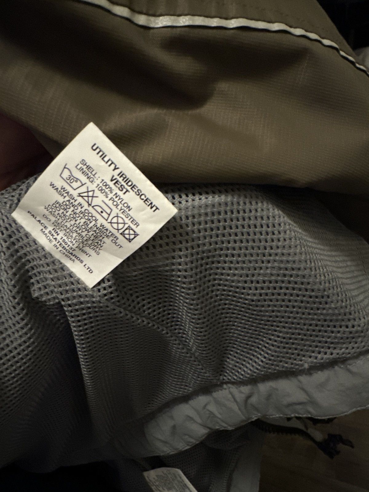 Palace Rare 3 piece Grey Palace Cargo Track Set Size US XL / EU 56 / 4 - 4 Thumbnail