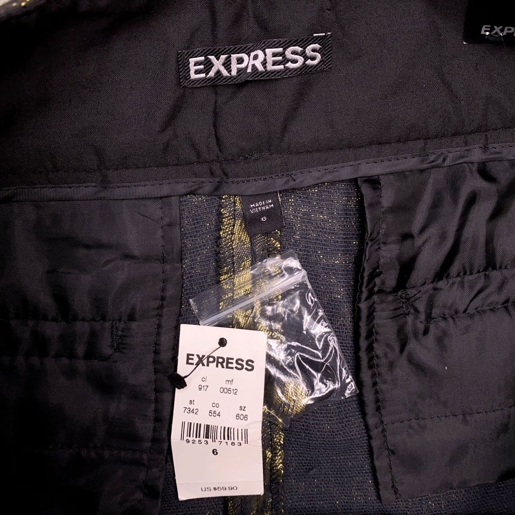 Express Express Chino Short Womens 6 Gold Metallic New Size 28" / US 6 / IT 42 - 3 Thumbnail
