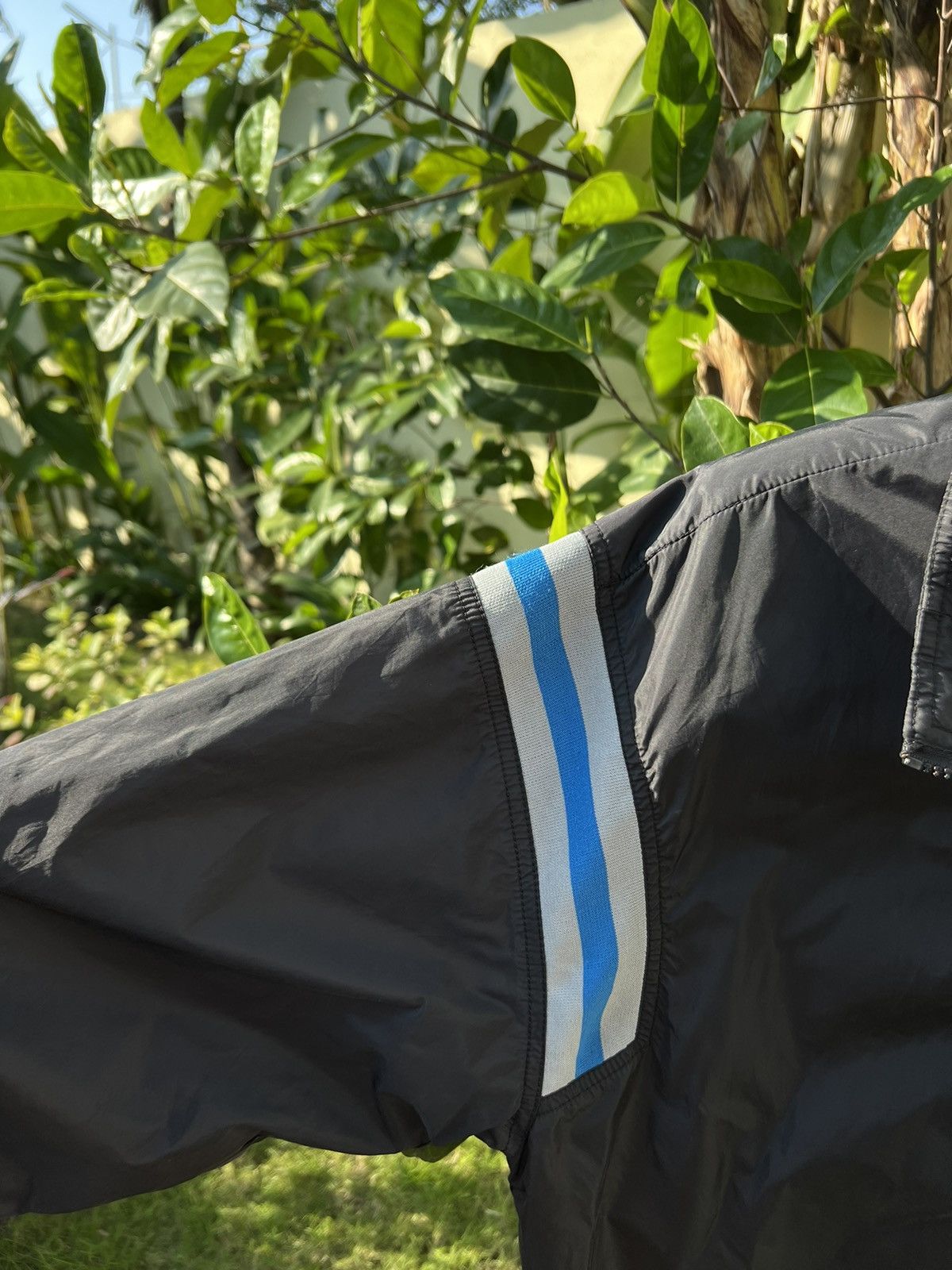 Nike × Vintage 90's NIKE RARE BASKETBALL RETRO Y2K SWOOSH LOGO JACKET Size US M / EU 48-50 / 2 - 4 Thumbnail