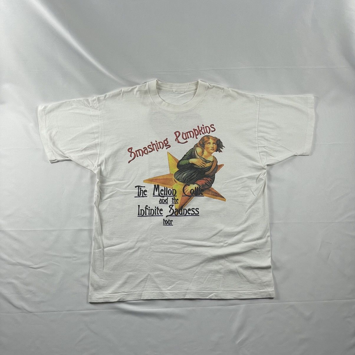 Image of Smashing Pumpkins Vintage Tshirt in White, Men's (Size XL)