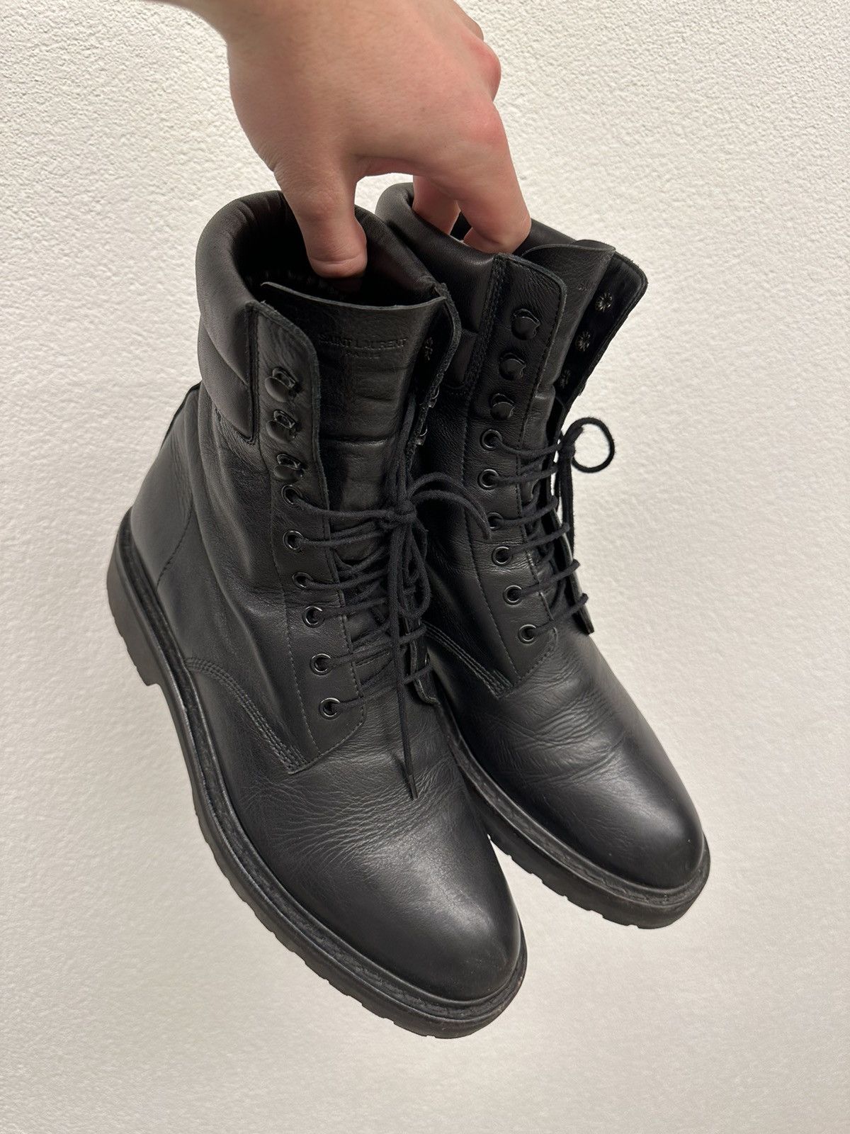 Saint laurent paris combat boot online