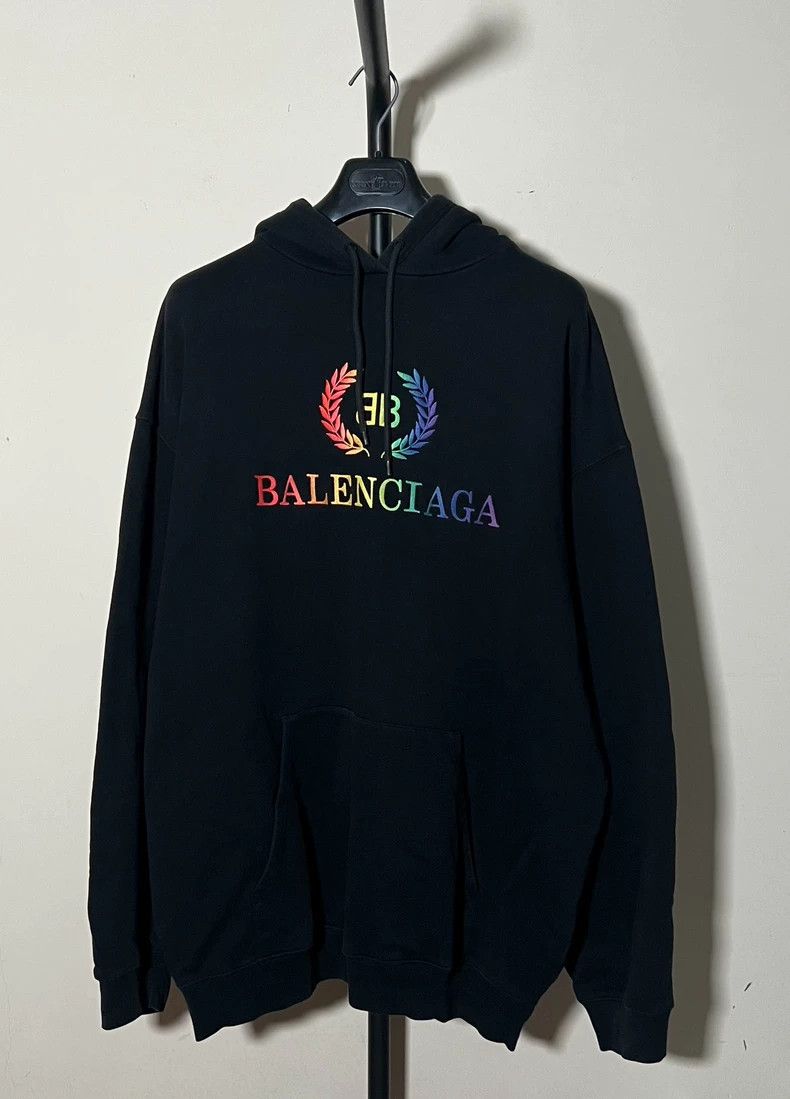 Balenciaga Balenciaga Black rainbow wheat embroidery logo hooded swea Size US L / EU 52-54 / 3 - 1 Thumbnail