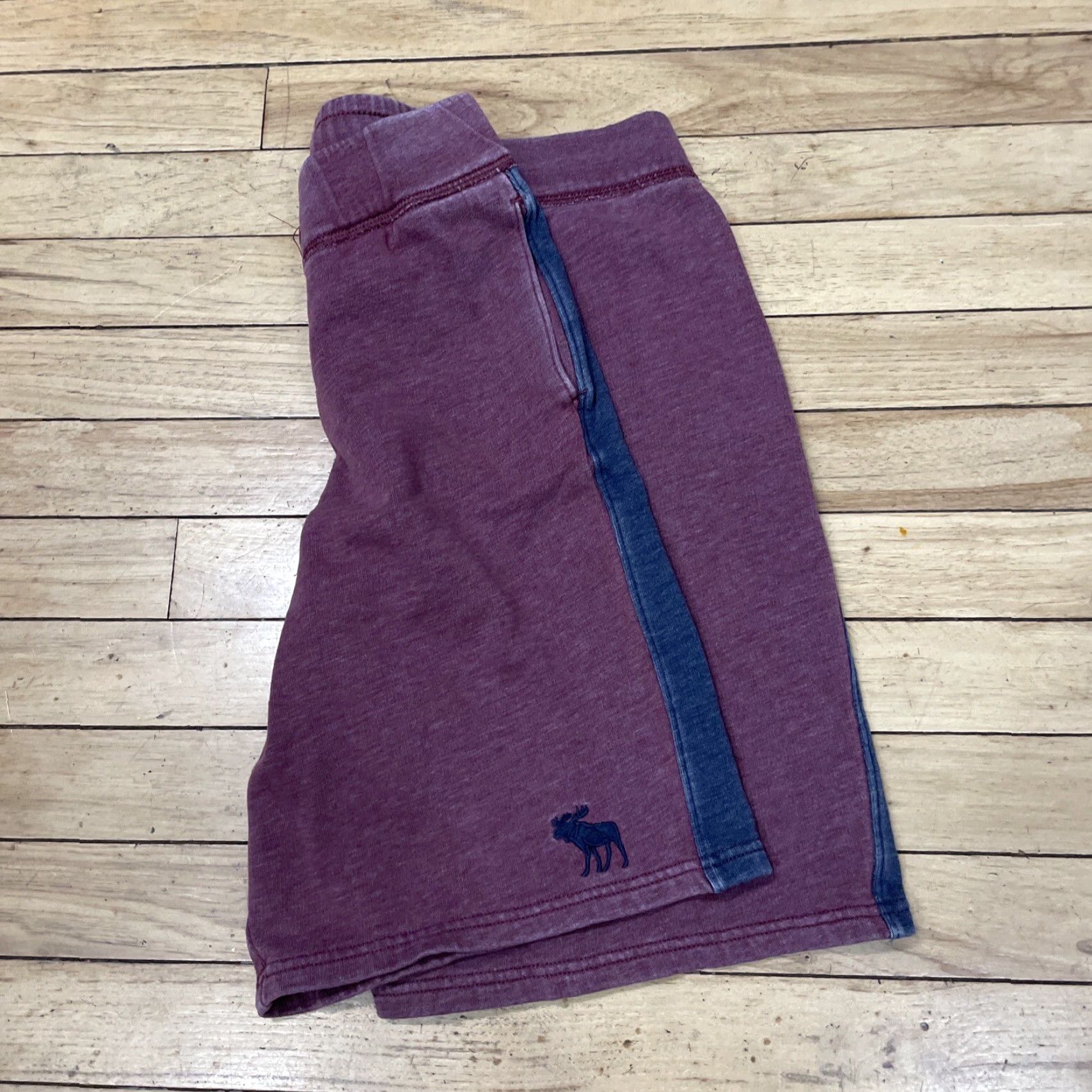 Abercrombie & Fitch VINTAGE Abercrombie & Fitch Shorts Men XS Drawstring Knit Moose Red Blue Knit Activewear 90s 00s Vintage Wash Pockets Light Size US 27 - 5 Thumbnail