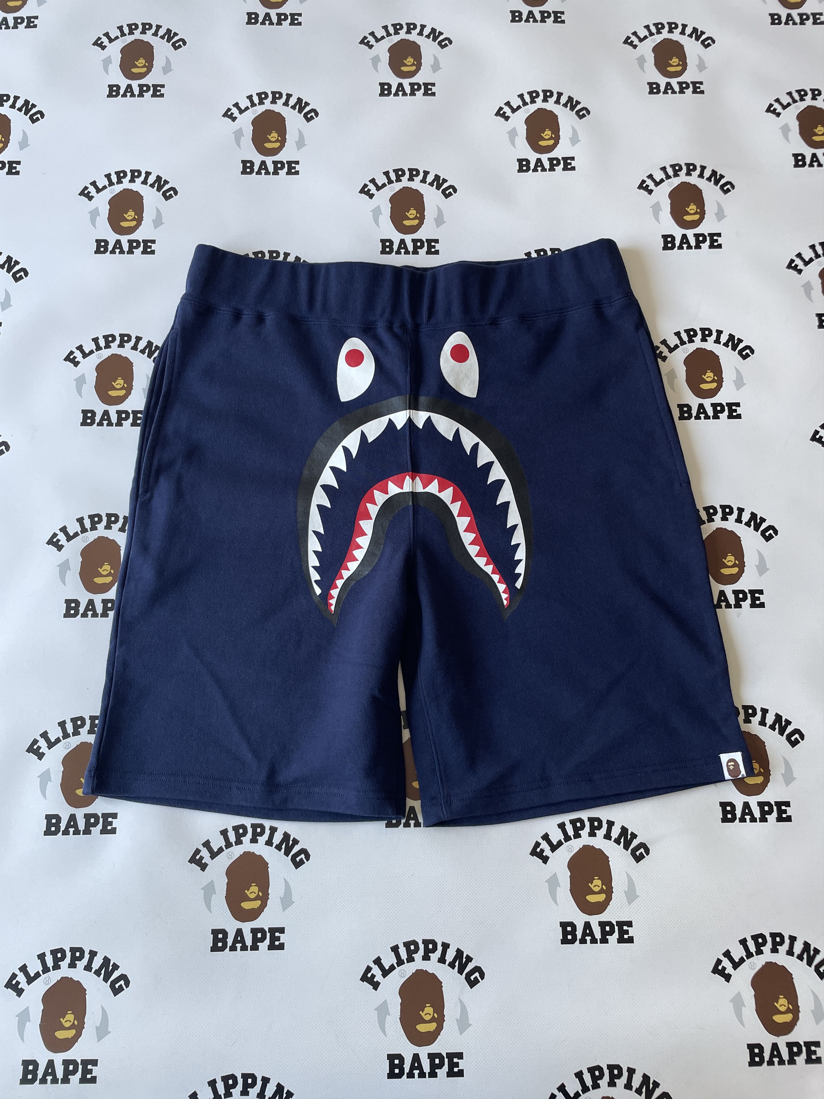 Bape BAPE SHARK SWEAT SHORTS 2022 Size US 36 / EU 52 - 1 Thumbnail