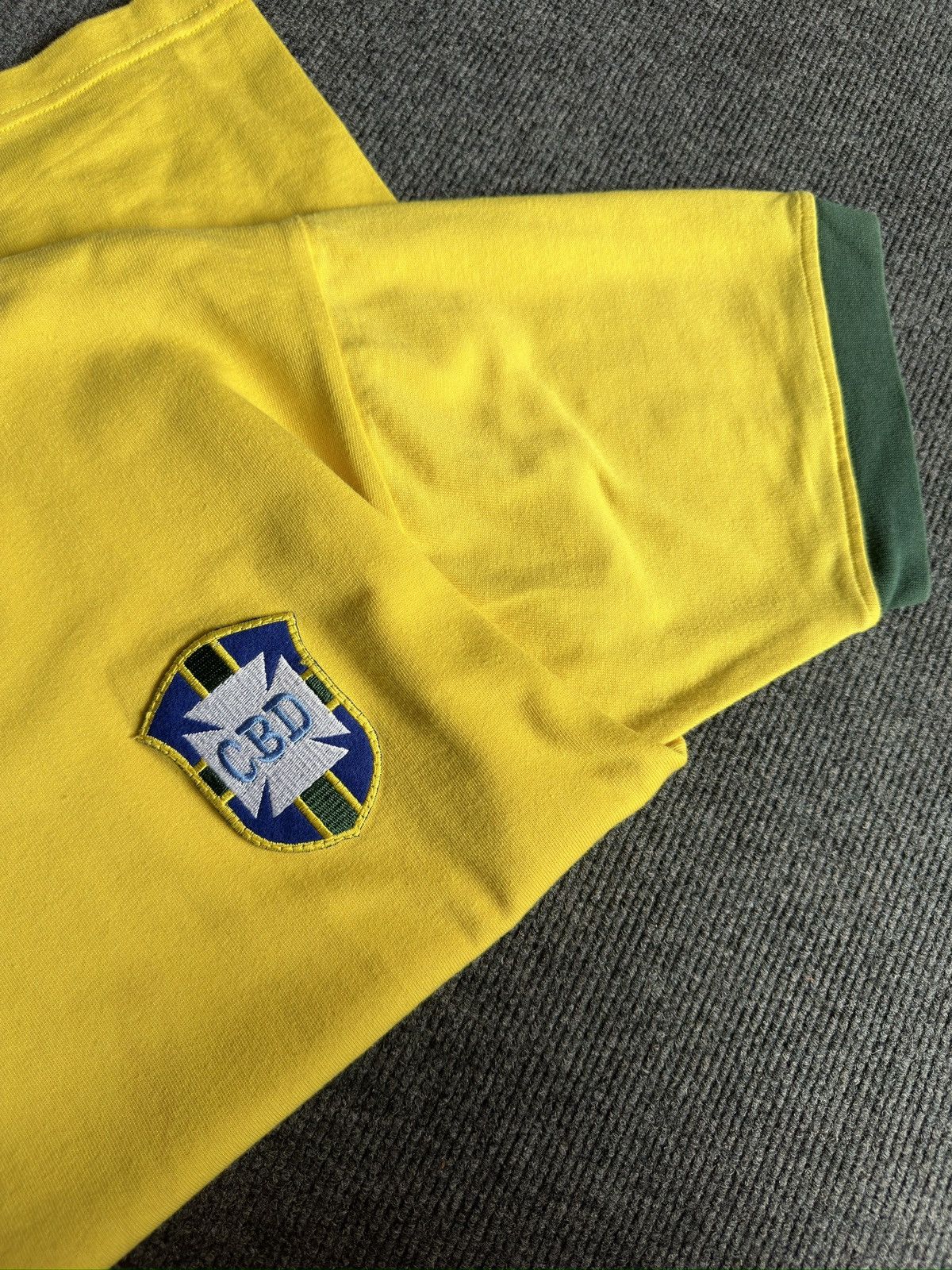 Toffs Retro BRAZIL World Cup 1970 Soccer Shirt TOFFS Size US L / EU 52-54 / 3 - 6 Thumbnail