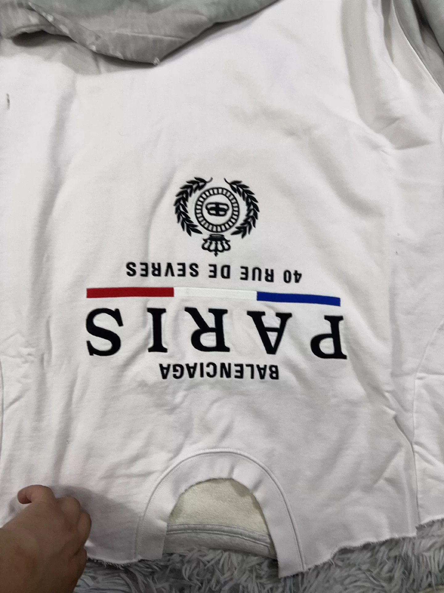 Balenciaga Balenciaga destroys hoodies Size US M / EU 48-50 / 2 - 5 Thumbnail