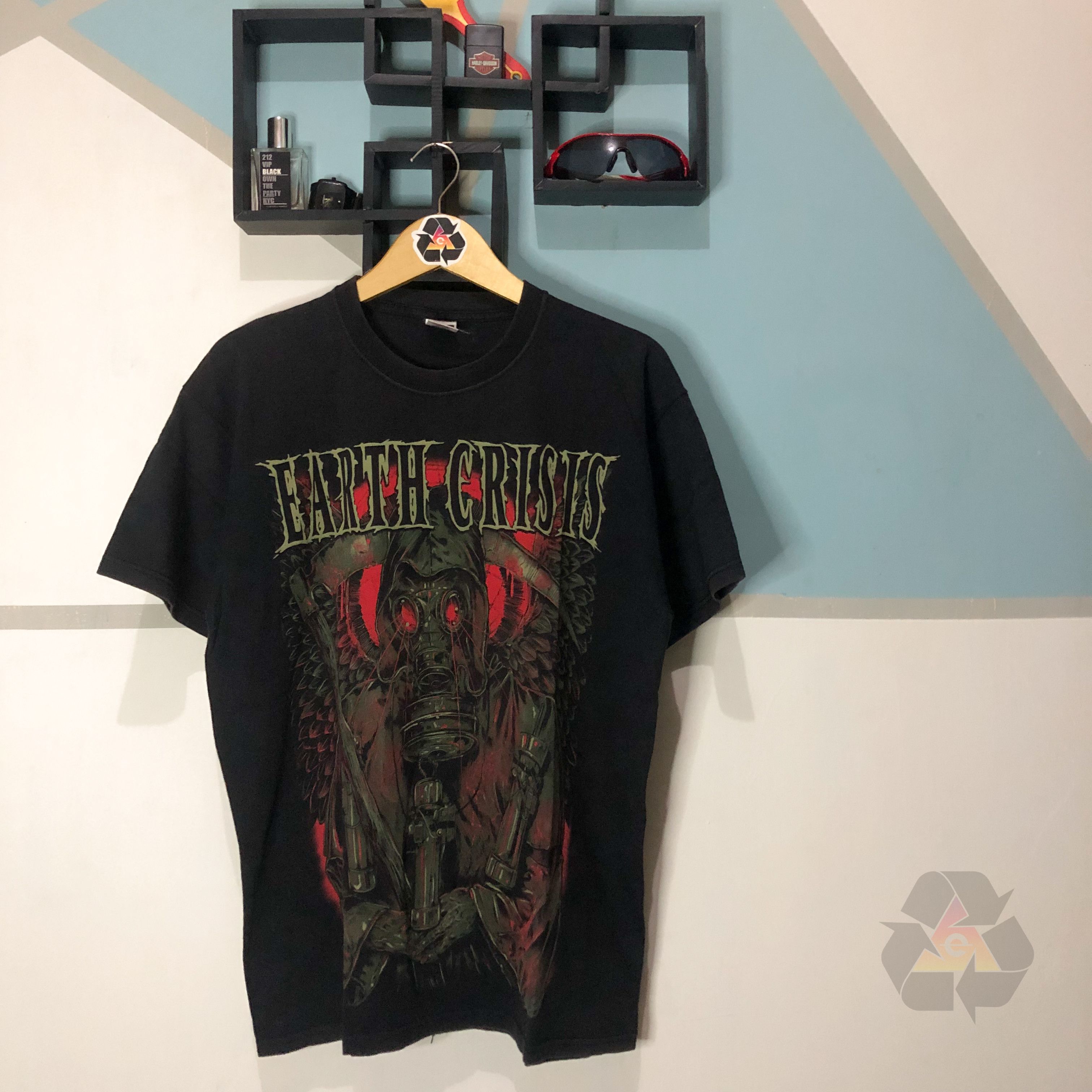 Earth Crisis | Grailed