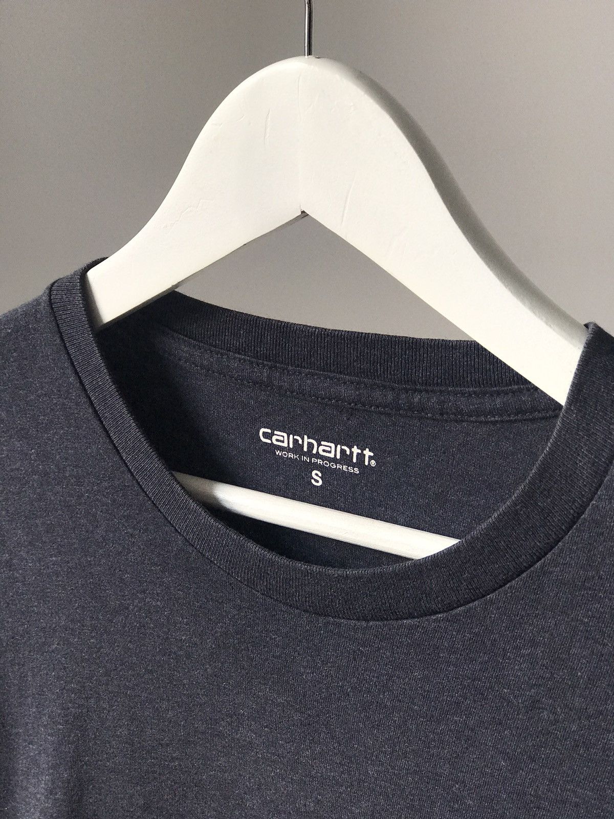 Carhartt Carhartt streetwear pocket logo long sleeve shirt grey Size US S / EU 44-46 / 1 - 2 Thumbnail