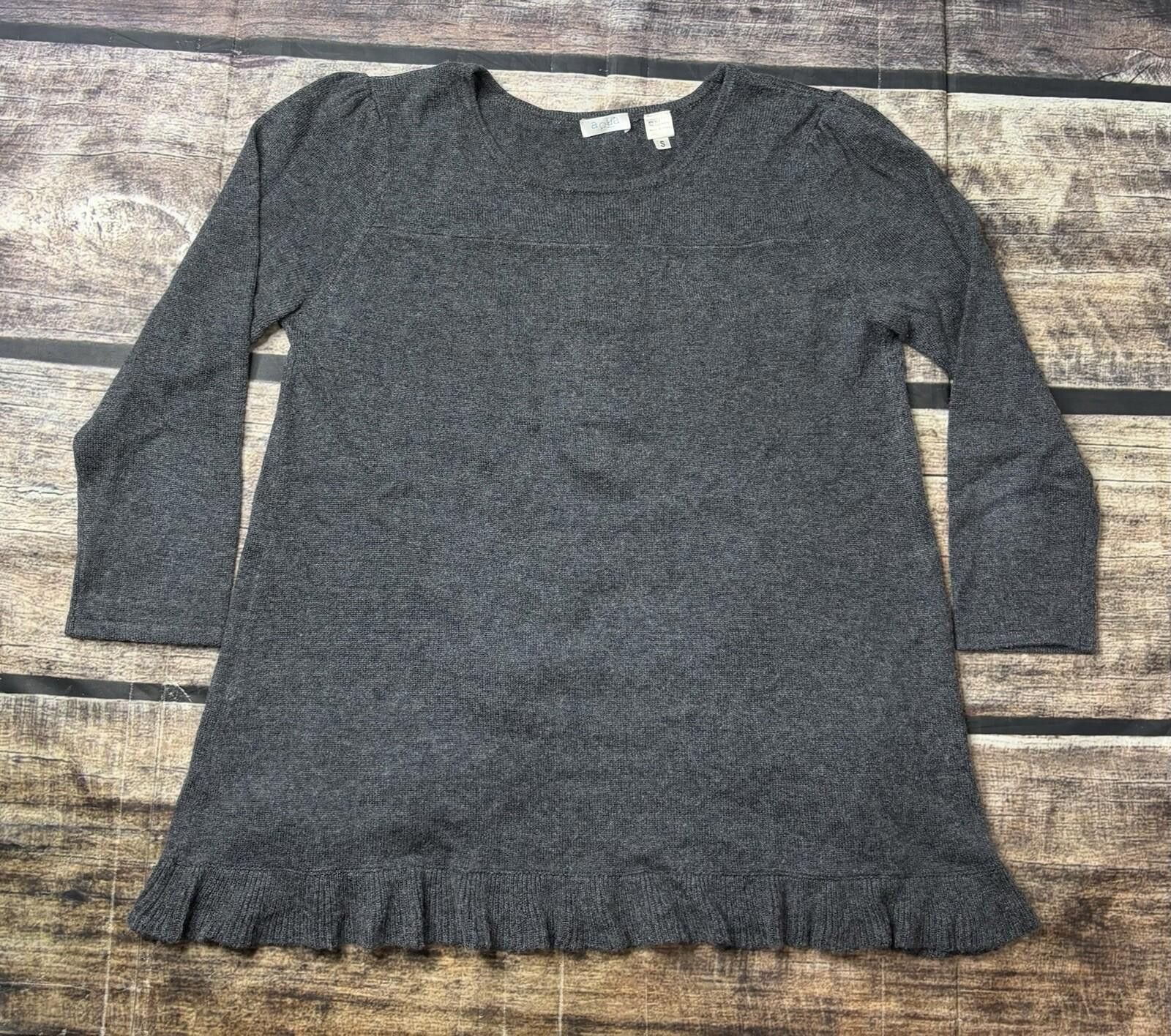 Aquascutum Aqua Sweater Women's Small Silk Cashmere Gray Back Slit Size S / US 4 / IT 40 - 1 Thumbnail