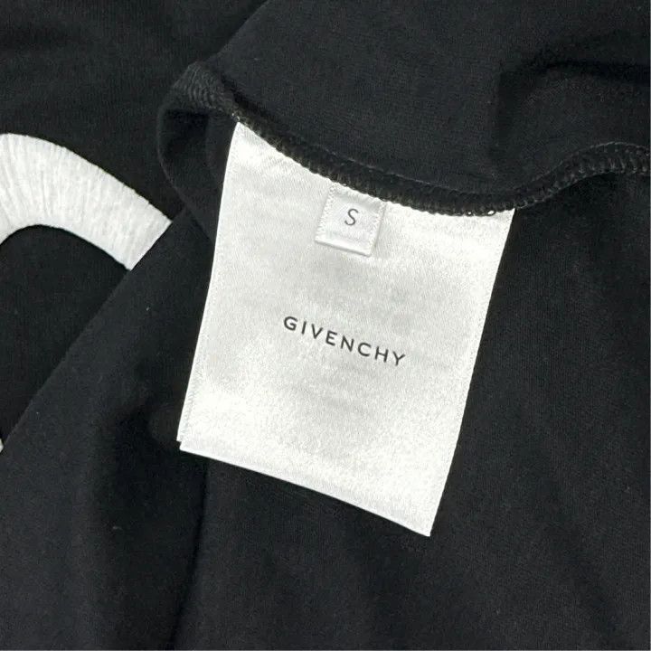 Givenchy Givenchy Givenchy Black Slim Fit Logo TShirt -2507 Size US S / EU 44-46 / 1 - 3 Thumbnail