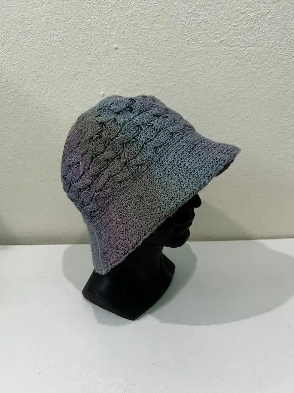 Japanese Brand Japanese Brand Knitted Rainbow Bucket Hat Size ONE SIZE - 3 Thumbnail