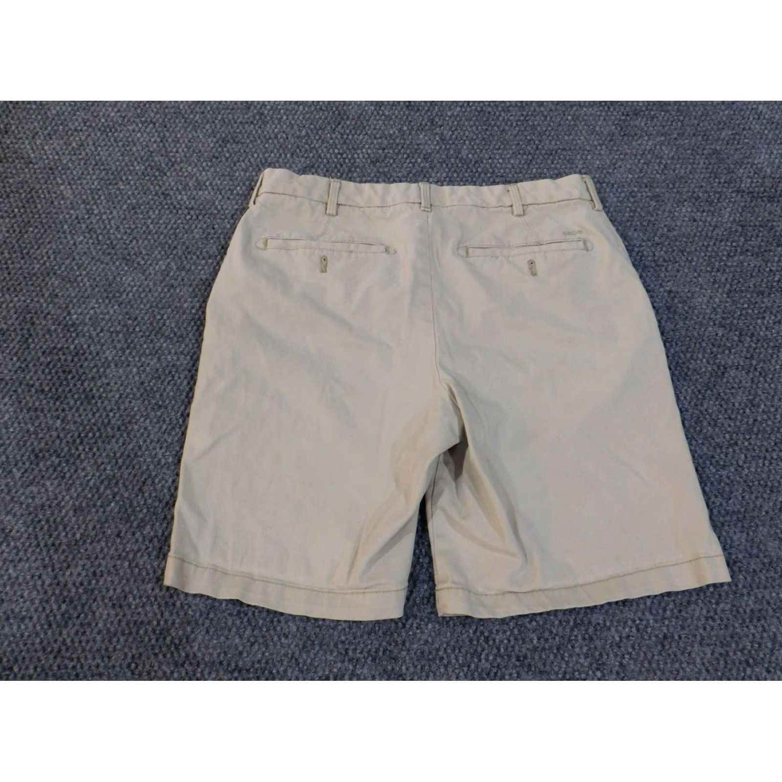 Izod IZOD Shorts 32 Beige Men Chino Retro Casual Golf Casual Logo Flat Front Cotton Knit Breathable Regular Mens Size US 32 / EU 48 - 5 Thumbnail