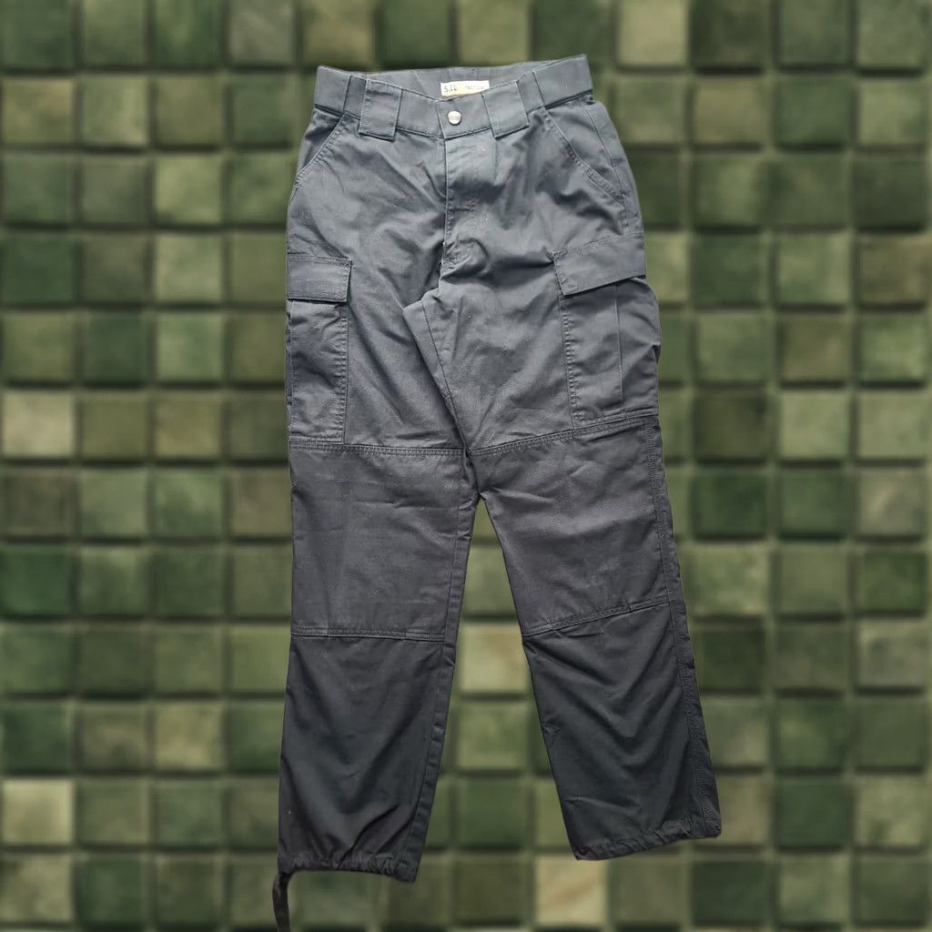 Vintage 5.11 Tactical Pants Mens Small 28 Regular Cargo Taclite TDU Ripstop Black 5.11 Tactical Pro Pants Mens Regular(Size 28) Size US 28 / EU 44 - 1 Thumbnail