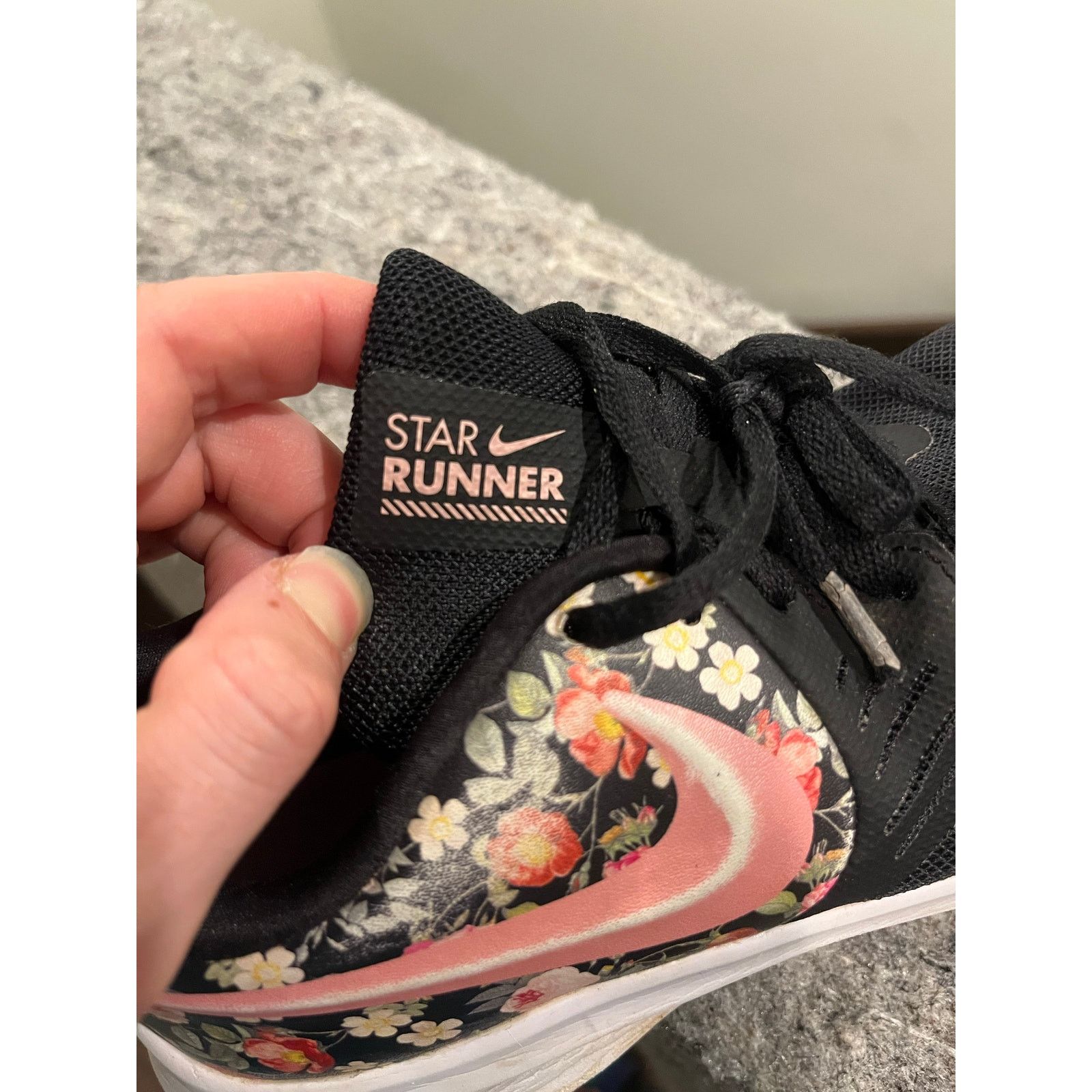 Nike Nike Girls Star Runner 2 Floral Running Shoes Sneakers 5Y Size US 5 / IT 35 - 3 Thumbnail