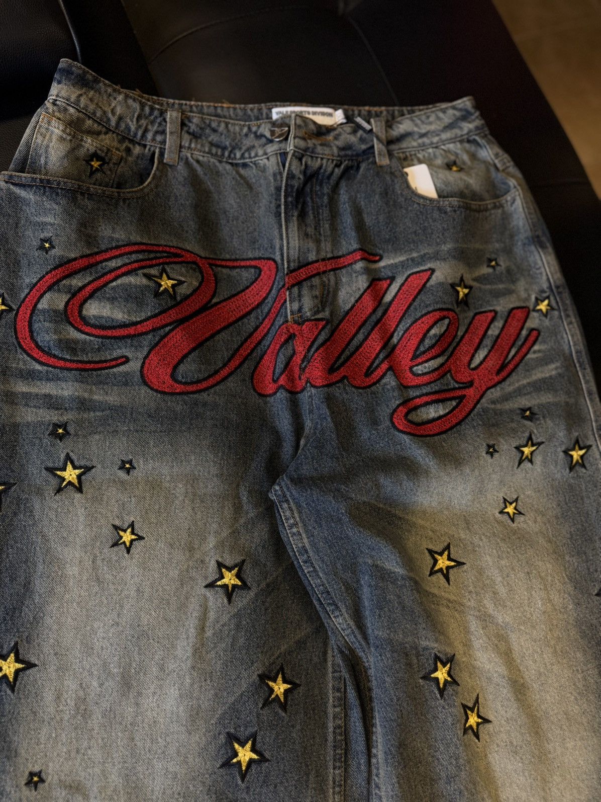 Vale Valley Star Bunny Rocket Baggy Blue Jeans Size 30 Size US 30 / EU 46 - 3 Thumbnail