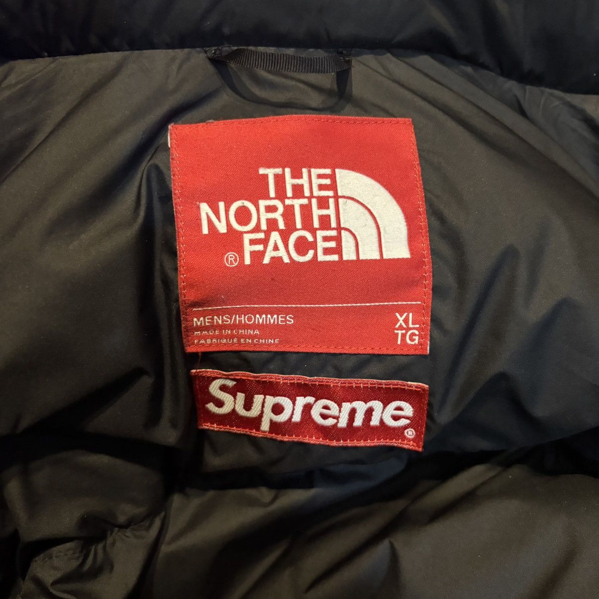 Supreme × The North Face SUPREME x THE NORTH FACE NUPSTE JACKET ORANGE SZ XL F/W 2016 Size US XL / EU 56 / 4 - 7 Thumbnail