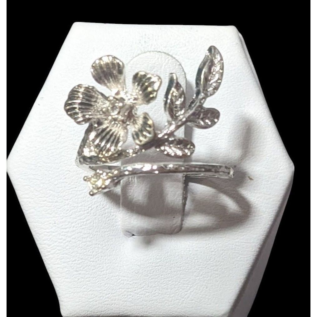 Other Floral Fairy Silver Tone Gemmed Ring Size 6 Size ONE SIZE - 8 Thumbnail