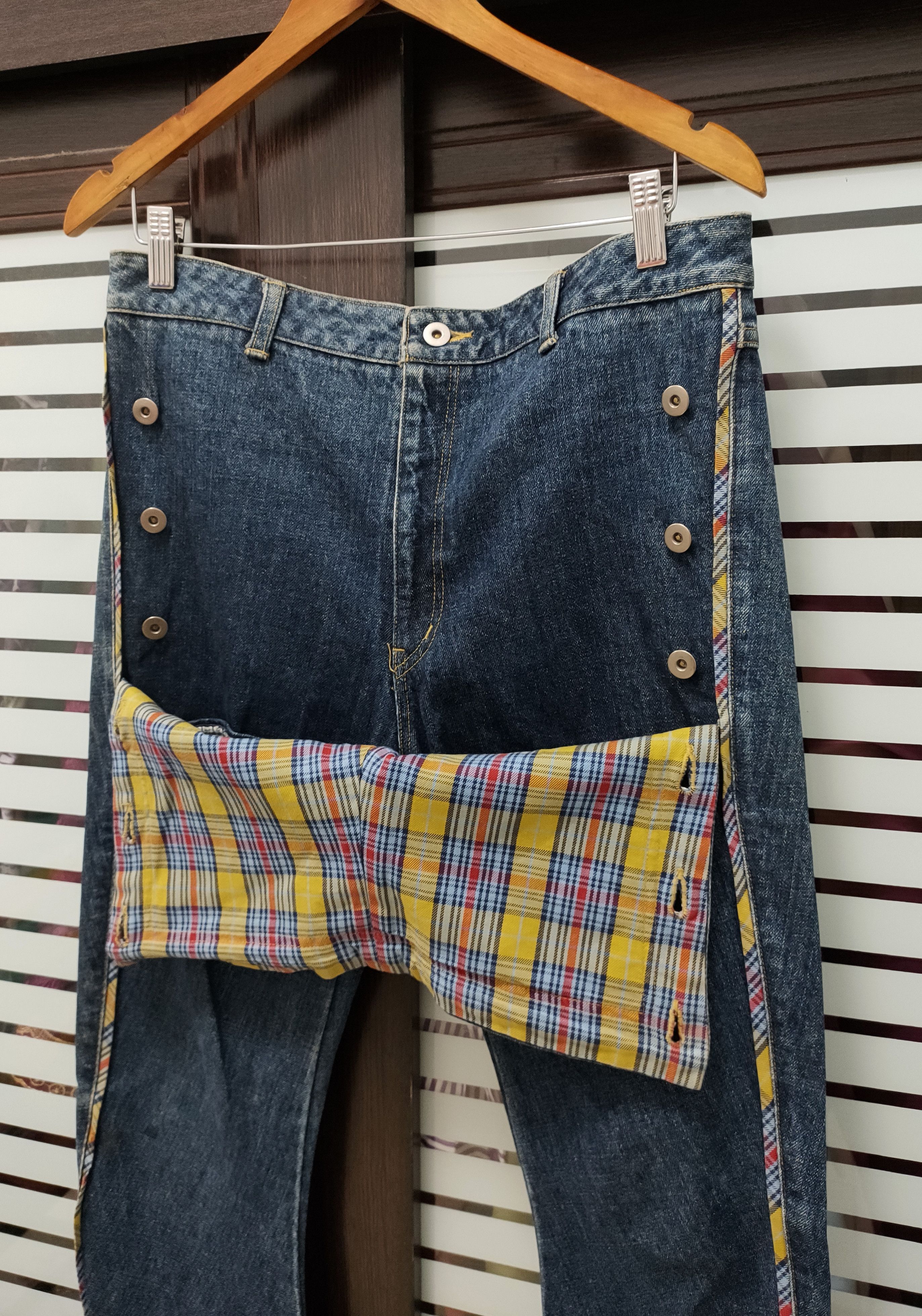 Japanese Brand 💥Banana Curve Style Par-ci Par- la Japanese Brand 💥 Size US 30 / EU 46 - 6 Thumbnail