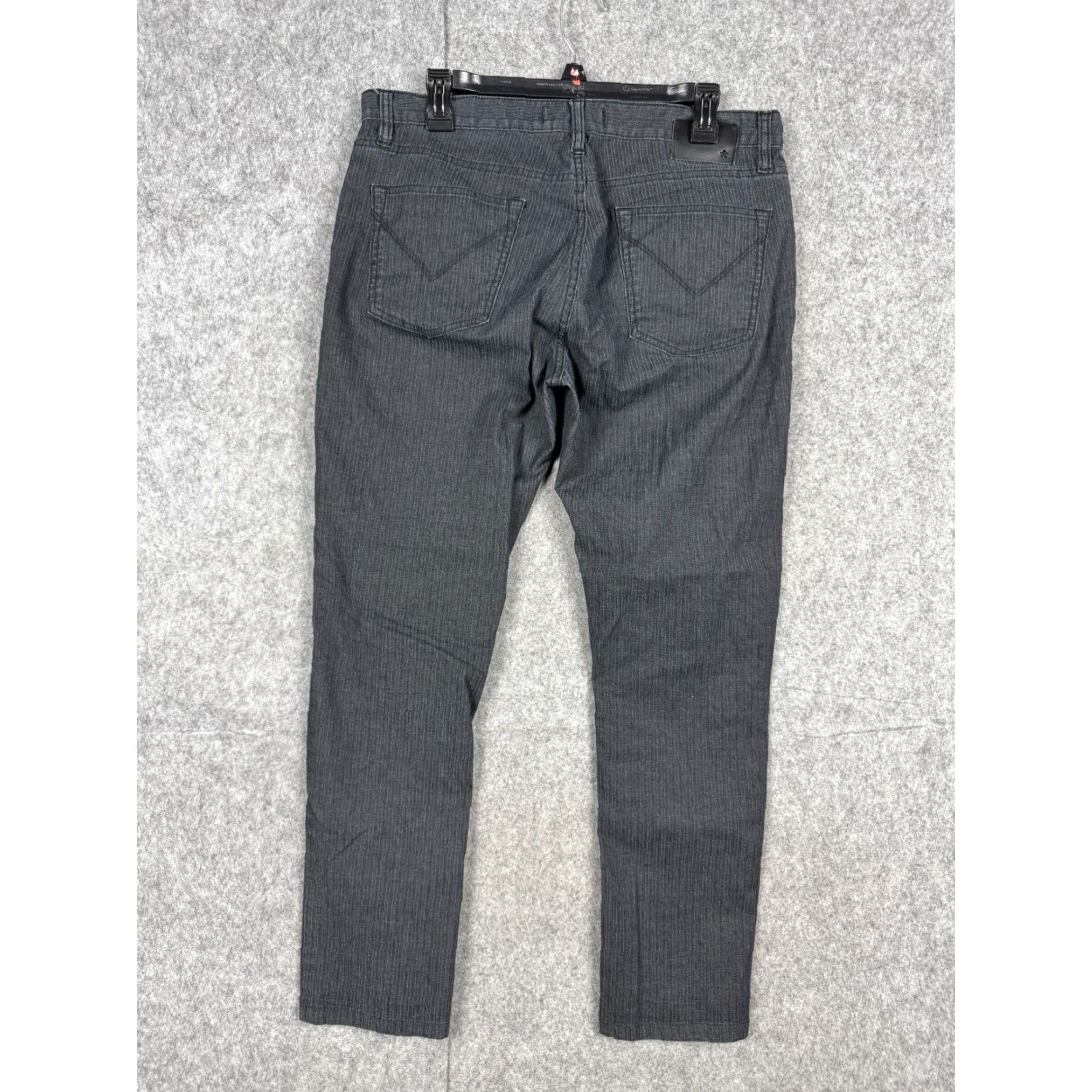 John Varvatos John Varvatos Jeans Mens 33 Pin Stripe Charcoal Gray Cotton Blend Denim Slim Straight 5-Pocket Belt Loops Belted Pockets Slimming Size US 33 - 2 Thumbnail