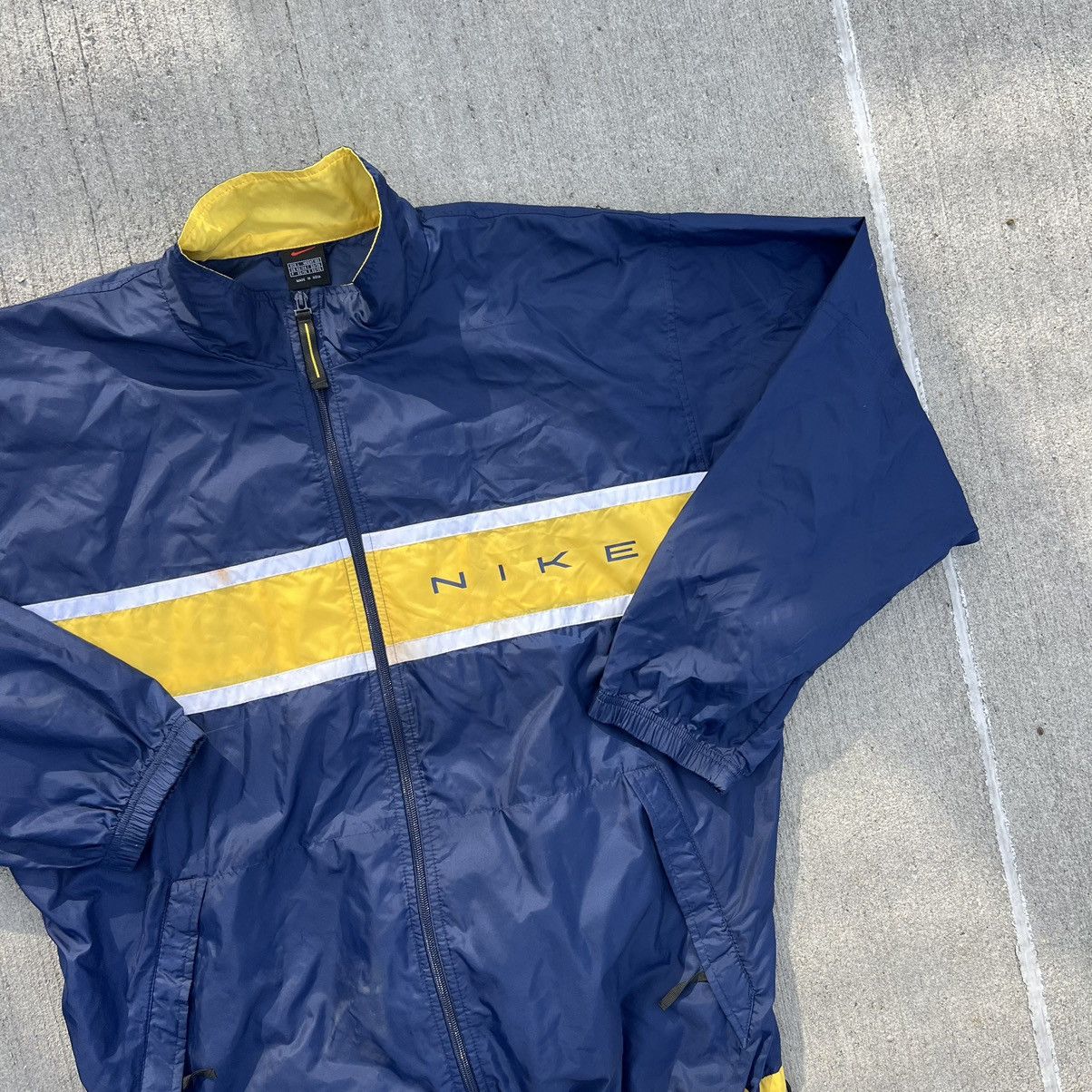 Nike × Vintage Vintage Nike Windbreaker Light Jacket 90s , sportswear Size US L / EU 52-54 / 3 - 4 Thumbnail